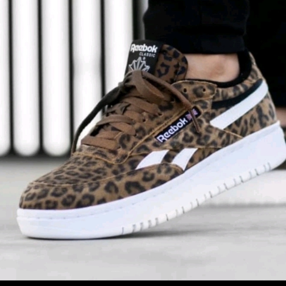 Reebok Womens Club C Double Revenge Leopard Print Trendy Brown Suede Shoes 7
